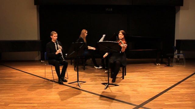 Carl Reinecke - Trio for Clarinet, Viola and Piano op. 264 - I Moderato смотреть онлайн