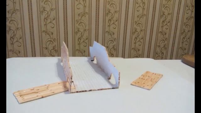 Советский Союз. Машина ВАЗ-2106 из спичек. смотреть онлайн