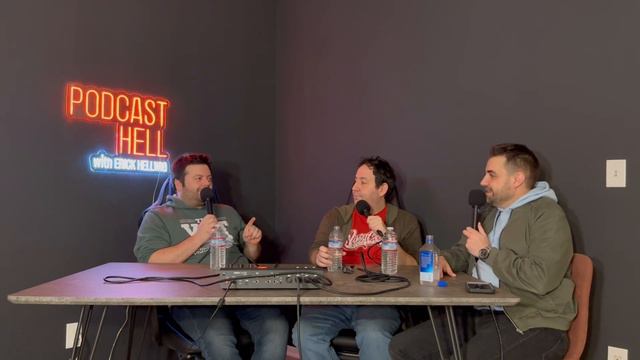 Aikman or Gere (feat. Austen Silver & Mike Perkins) - Podcast Hell with Erick Hellwig #075 смотреть онлайн