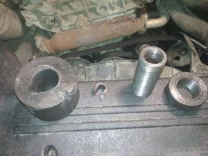 Извлечение 4й обломанной форсунки самодельным съёмником на SsangYong Kyron дизель 2л.