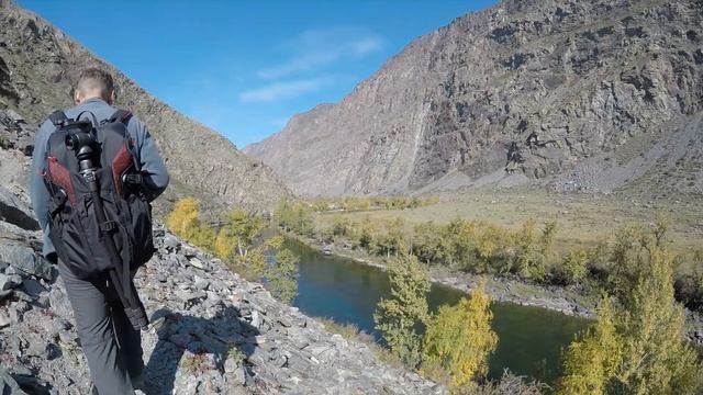 Горный Алтай. Долина реки Чулышман, перевал Кату-Ярык, водопады Бажа-Кая и Карасу, Каменные грибы смотреть онлайн