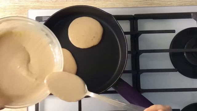 КАК ПРИГОТОВИТЬ ОЛАДЬИ ИЗ БАНАНОВ И ЯИЦ БЕЗ МУКИ ПП? Полезный и очень вкусный завтрак для всей семь смотреть онлайн