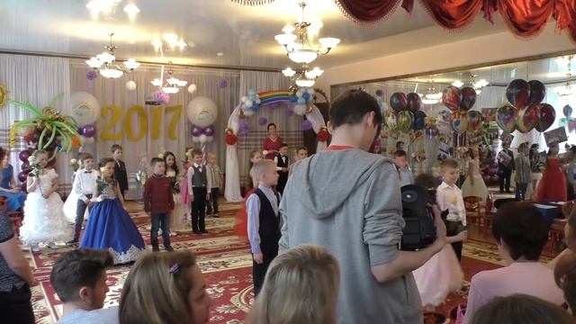 2017-05-23 Детский сад №58 "Радость" - Выпускной у старшей группы (начало) смотреть онлайн