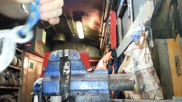 Развязываем узел буксировочного троса смотреть онлайн