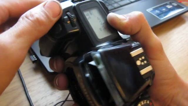Фотоаппарат Canon EOS 1000F N смотреть онлайн
