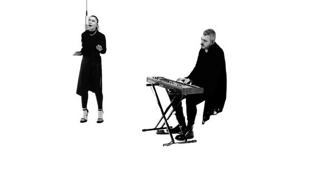 Ёлка  - Скучаю ( LIVE//THĒ MONO)