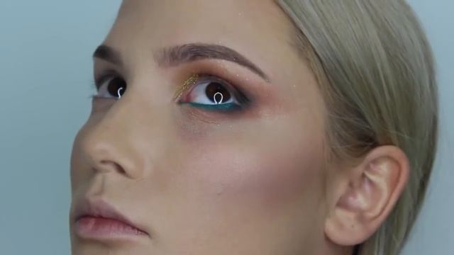 Светлана Визнюк GREEN BRONZE EVENING MAKEUP TUTORIAL смотреть онлайн