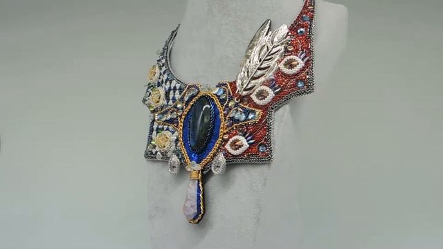 Вышитое бисером колье смотреть онлайн