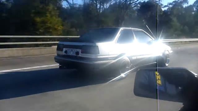 AE86 Trueno Coupe смотреть онлайн
