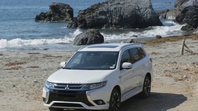 Mitsubishi Outlander PHEV 2018 Review