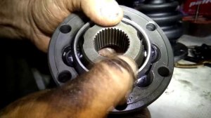 Audi 100 - Замена внутреннего шруса, нюансы