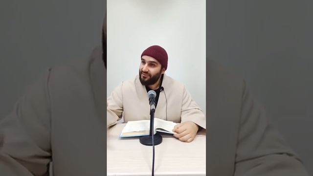 "40 хадисов от Пророка, да благословит его Аллах и приветствует, комментарии шейха ибн аль-Усаймина смотреть онлайн
