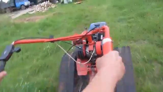 Гусеничная приставка летом смотреть онлайн