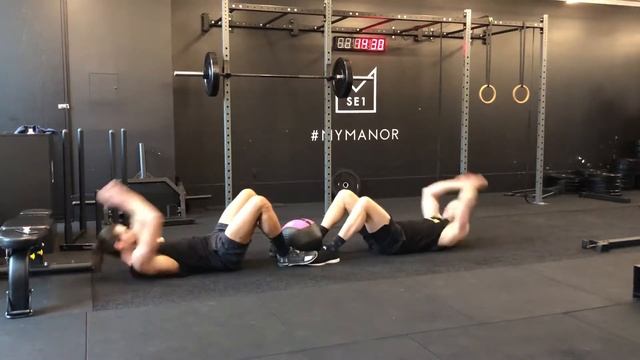 Turf Games Partner Synchro Sit-ups смотреть онлайн