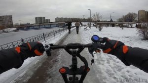 ЗИМНИЙ ТЕСТ-ДРАЙВ. Можно ли ездить по снегу? Электросамокат зимой.