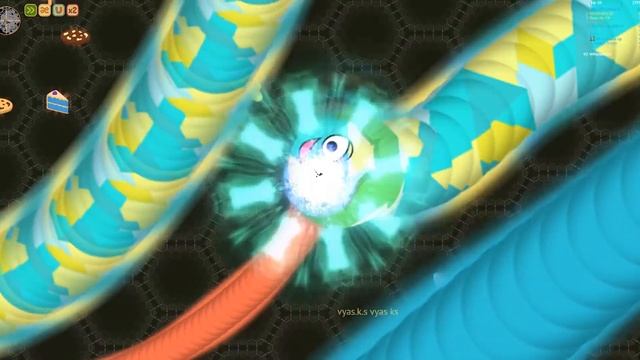 Wormate.io Pro Tiny Worm Trolling Giant Worms Epic /Pro Never Mess In Wormateio Gameplay !!