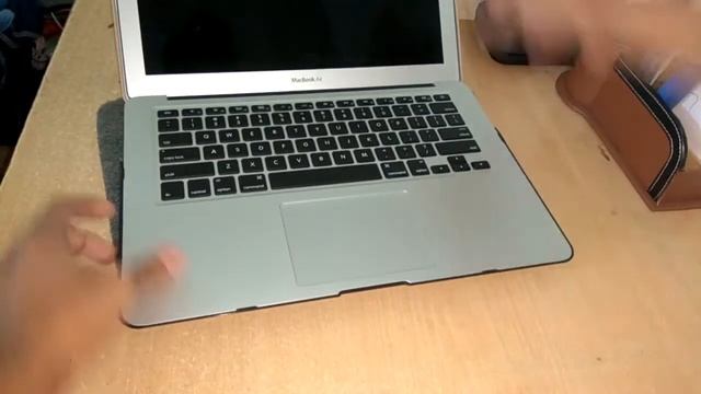 Apple Mac Book Air Best Case To Buy in 2018 || Hard Cover Case || UNBOXING & ASSEMBLING смотреть онлайн