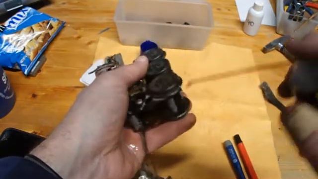 Lionel 2018 Restoration Part 2 of 5 : Cleaning parts with the wire wheel смотреть онлайн