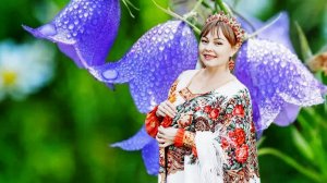 Ольга Салеева «Звенят колокольчики» (музыка и слова Ирины Скибиной)