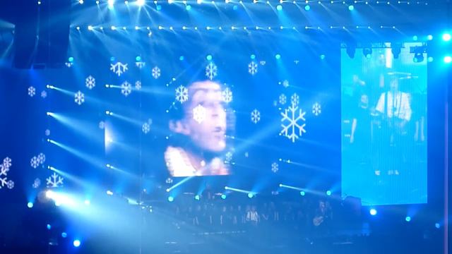 11/11 WONDERFUL CHRISTMAS TIME - PAUL McCARTNEY & THE LIPA CHOIR LIVE 2011 [HD] - MANCHESTER ARENA смотреть онлайн