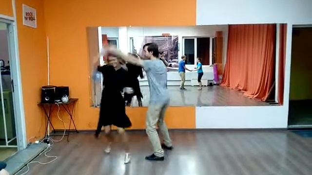 LINDY HOP Intermediate. Aksenov Sergey & Sidorova Olga 2016.10.24 смотреть онлайн