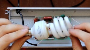 Нестандартный ремонт электроловушки для насекомых