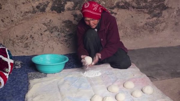 2000 Years of Flavor: This Afghan Cave Couple Knows Real Cooking