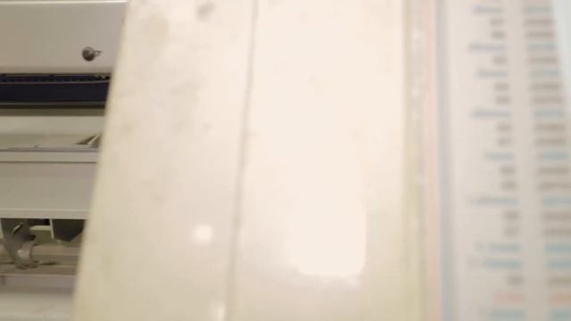 How McDermott Cues Are Made смотреть онлайн