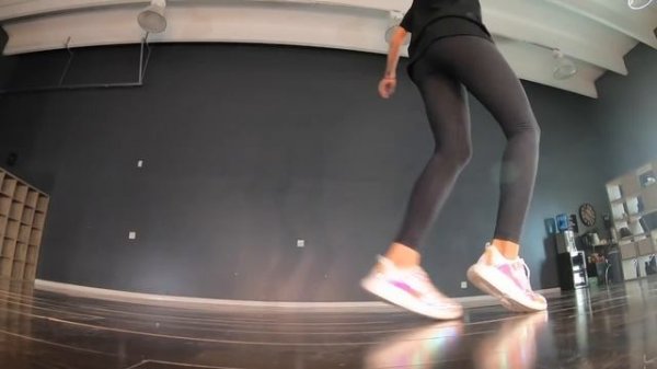 @ana_kirilik - Shuffle dance tutorial No1. Running Man,variations,moonwalks, slides shuffling Шаффл