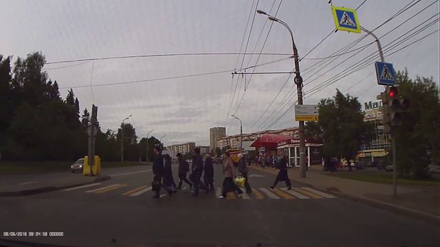 Мудак на красный по пешеходному смотреть онлайн