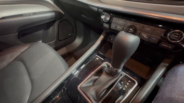 Jeep Compass Limited 2023 - Fabulous SUV смотреть онлайн