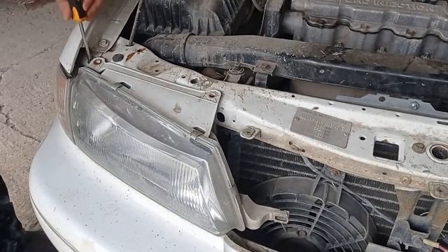 Как снять переднюю правую фару Daewoo Nexia N100 #DaewooNexiaN100 #какснять смотреть онлайн