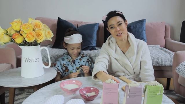 How to Create a DIY Spa-Level Mask смотреть онлайн