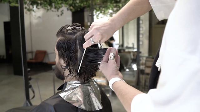 HOW TO CUT UNIQUE CURLY MULLET haircut tutorial смотреть онлайн