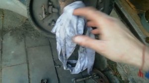Замена задних тормозных (барабанных) колодок Рено Логан 2 / Renault Logan 2. Обслуживание.