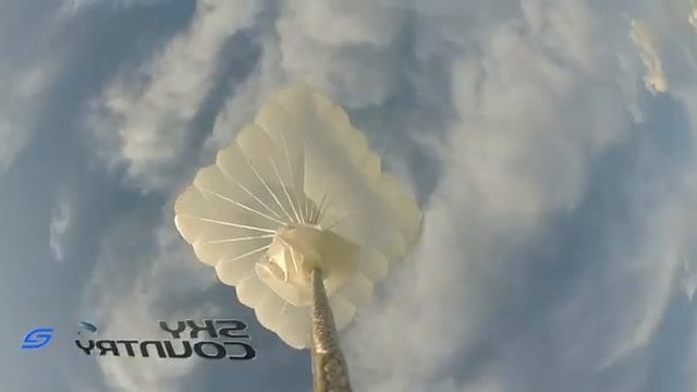 Спасательный парашют SQ, Sky Country смотреть онлайн