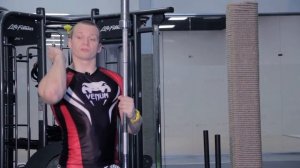 Техника взятия штанги на грудь