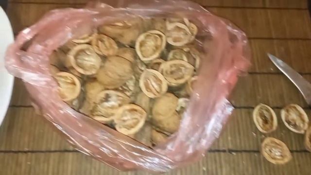 ГРЕЦКИЕ ОРЕХИ КАКОЙ ЧИСТЫЙ ВЫХОД ЯДРА И ОТХОД СКАРЛУПЫ ИЗ КИЛОГРАММА и 500грамм В банке литровая смотреть онлайн