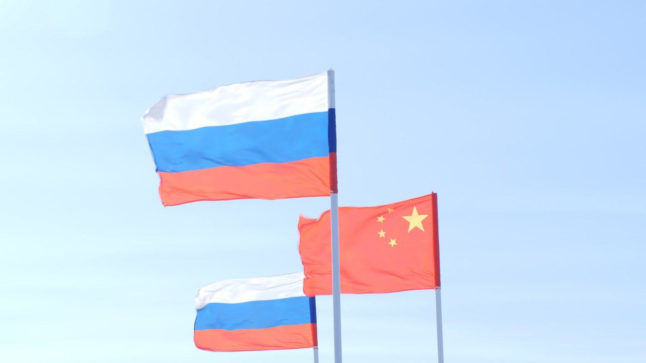 Власти Приамурья встретились с коллегами из КНР на середине Амура смотреть онлайн