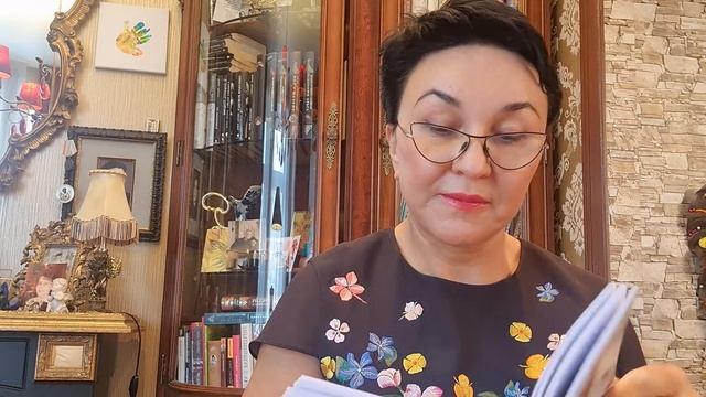 Я запрещаю женщинам стареть... смотреть онлайн
