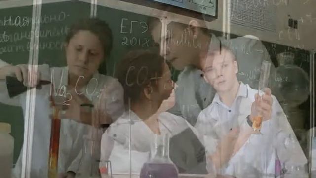 У доски: окислительно-восстановительная... смотреть онлайн
