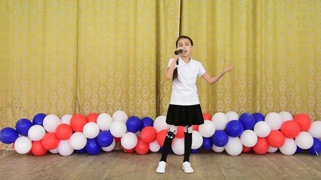 песня: «Нам нужен мир» Бурчиева Вероника смотреть онлайн