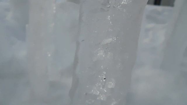 I MADE A ICE CITY IRL!!! - NIKON COOLPIX B500 - FLUTTER - DIAMOND EYES - 65 ICECLES смотреть онлайн