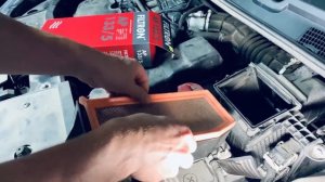 Замена воздушного фильтра на автомобиле Лада Хрей (Lada Xray)
