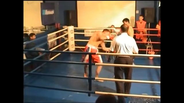 Бойцовский клуб. Антон Вальгер -Александр "Дракон" 1004.2004г. смотреть онлайн