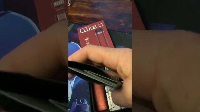 Vaporesso LuxeQ Unboxing and First Look смотреть онлайн