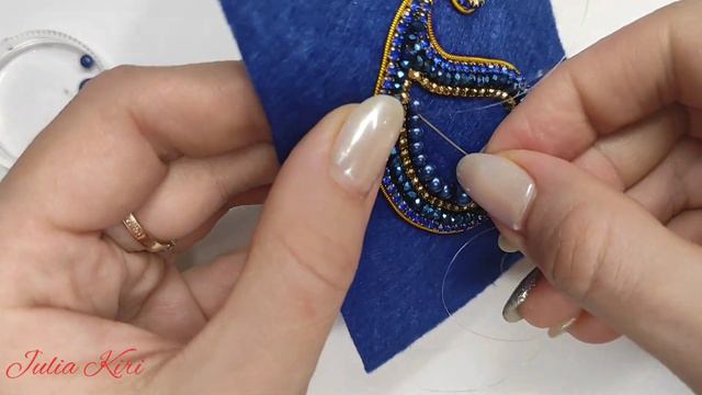 МК брошь Пейсли