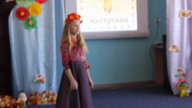 Вход Осени младшая группа смотреть онлайн