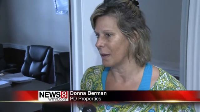 Residents react to bridge worker's death смотреть онлайн