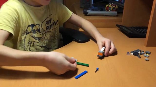 Мини лего бетономешалка и подъемный кран. смотреть онлайн